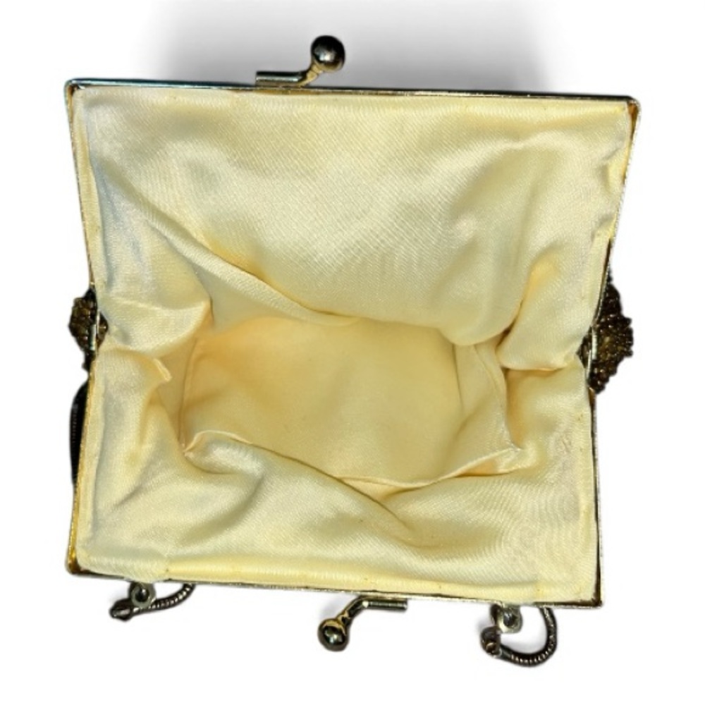 Vintage gold beaded shell purse - Picture 3 of 3